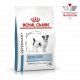 Royal Canin Skin Care small dog Корм сухой полнорационный диетический для собак, предназначенный для поддержания защитных функций кожи при дерматозах и чрезмерном выпадении шерсти 4 кг
