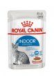 Кусочки в соусе Royal Canin для взрослых кошек, живущих в помещении, Indoor Sterilised in Gravy, 85 г