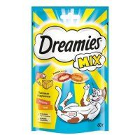 Лакомство Dreamies для взрослых кошек с лососем и сыром, Mix, 60 г