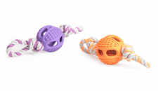 Игрушка Мячик полый резиновый с верёвкой для собак, 6,3 см