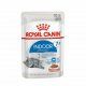 Пауч Royal Canin для кошек старше 7 лет живущих в помещении, кусочки в соусе, Indoor Sterilized 7+, 85г